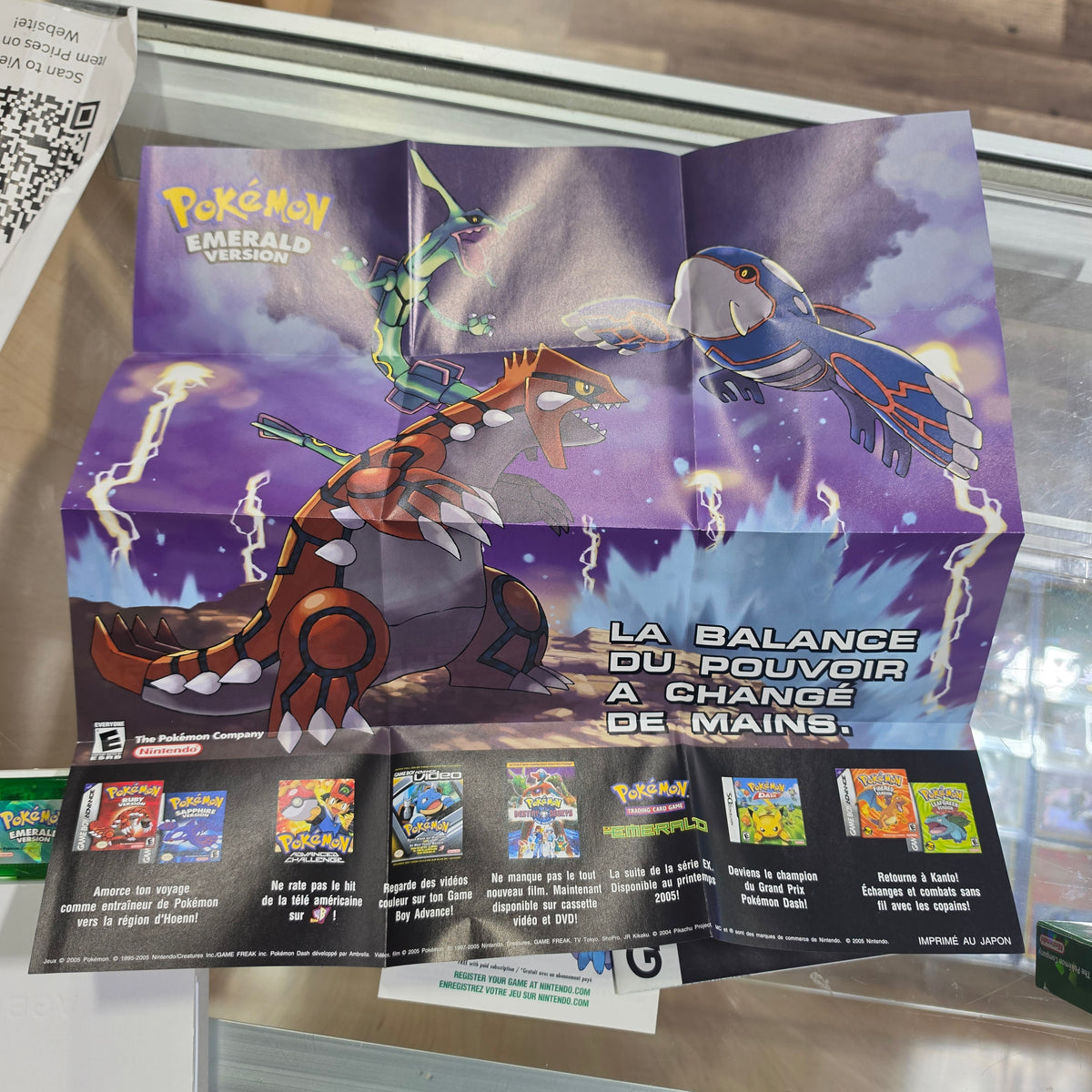 Pokémon Emerald (Authentic) (Dry Battery) Nintendo Gameboy Advance CIB with Acrylic Case