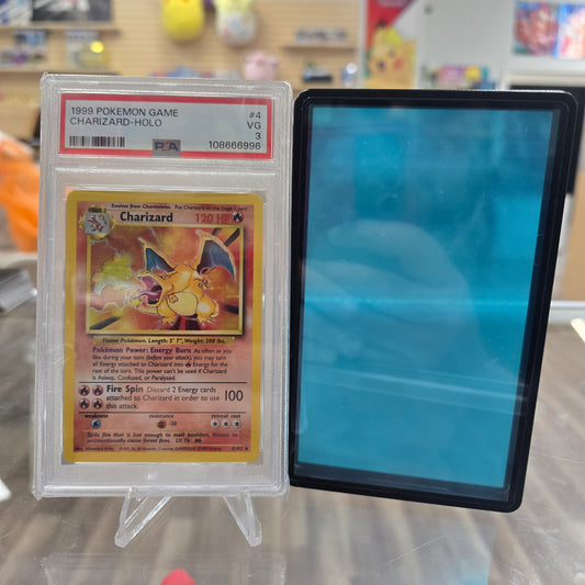 Charizard - Base Set (PSA 3) with Card Guard