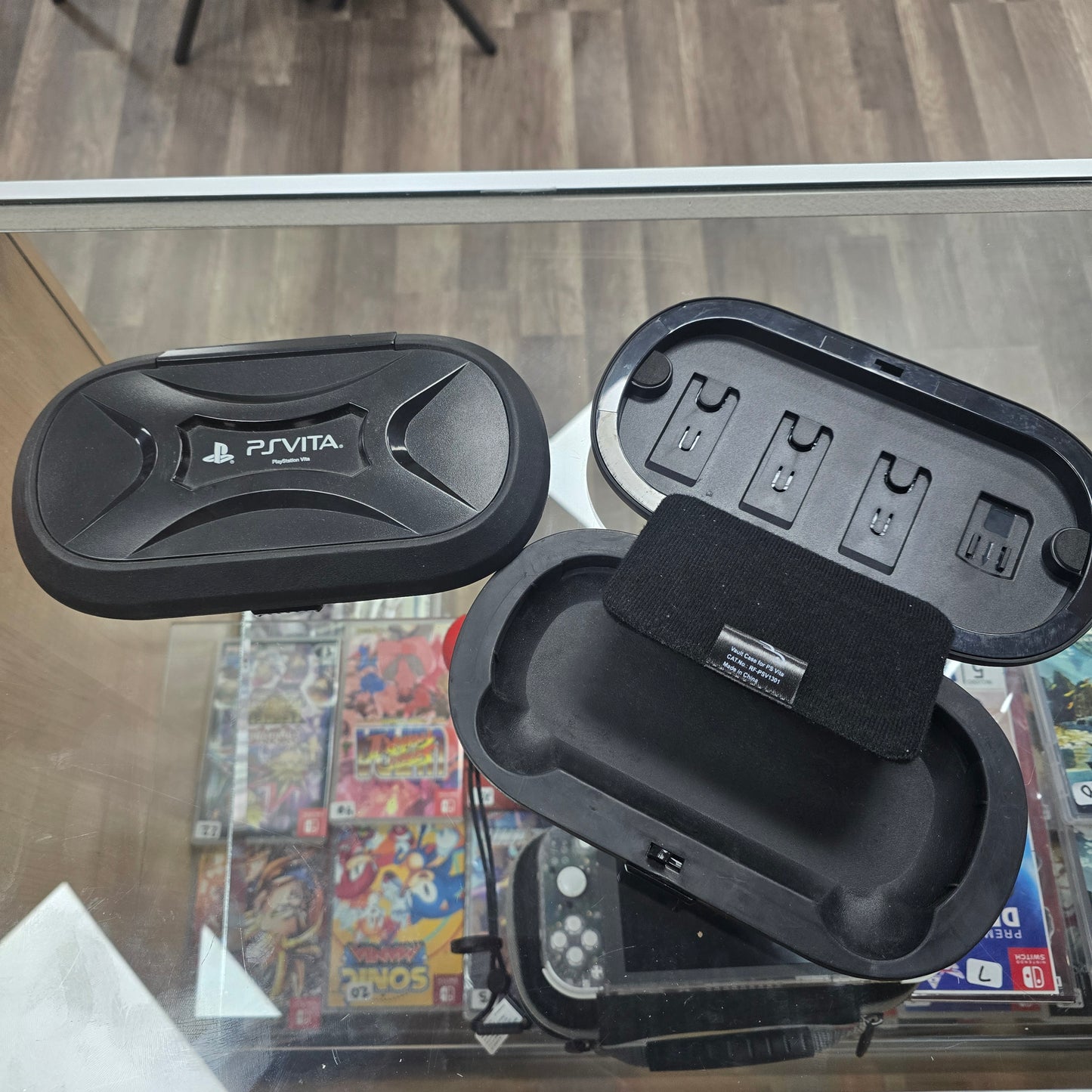 Playstation Vita Hard Shell Carrying Case