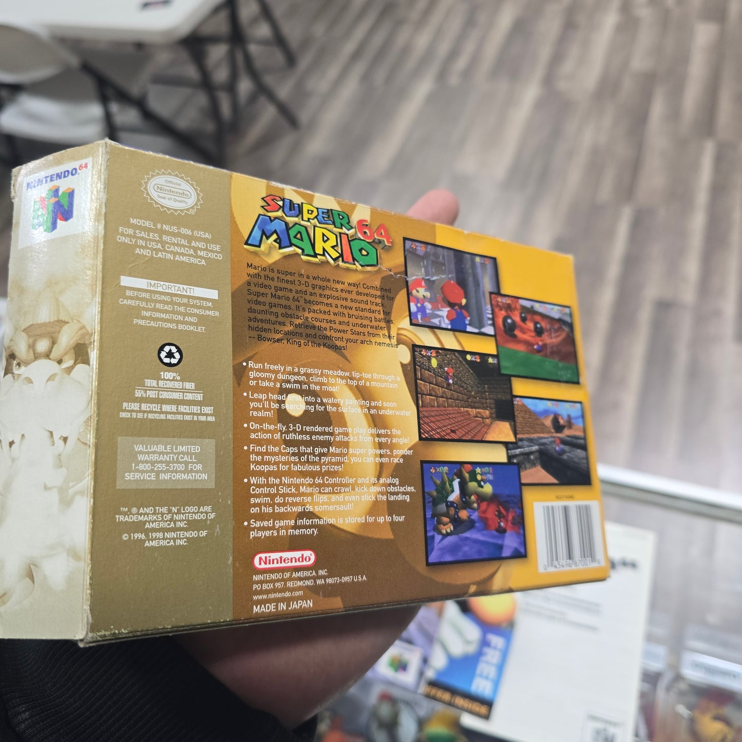 Super Mario 64 CIB with Box Protector Nintendo 64