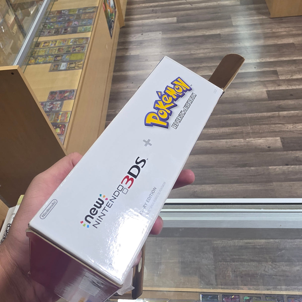 New Nintendo 3DS Pokemon 20th Anniversary Edition Nintendo 3DS (DUAL IPS) (CLEAN)