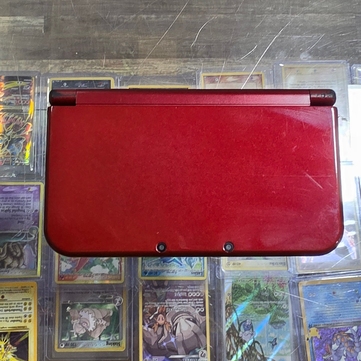 (536) Red New Nintendo 3DS XL Handheld System With Charger (Region Free)(JAPANESE TO US)