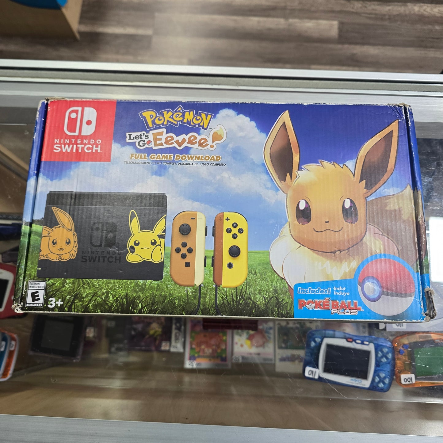 Nintendo Switch Pokemon: Let's Go Eevee Edition Nintendo Switch (NO GAME) (NO Pokeball)