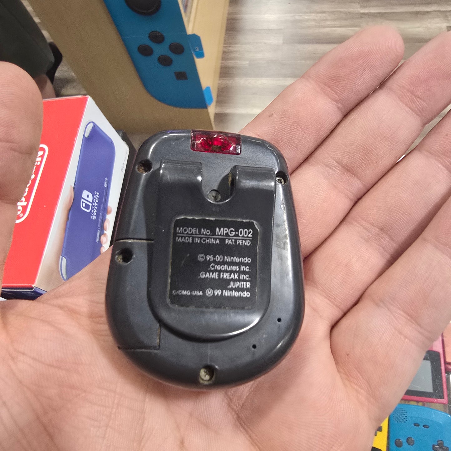 Pocket Pikachu 2GS Console Pokemon Mini
