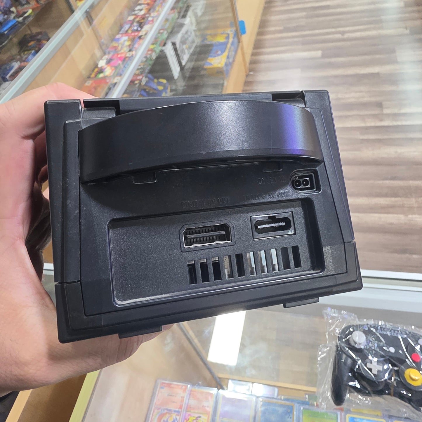 Black Nintendo GameCube System with One Controller and Wires+ Memory Card (025)