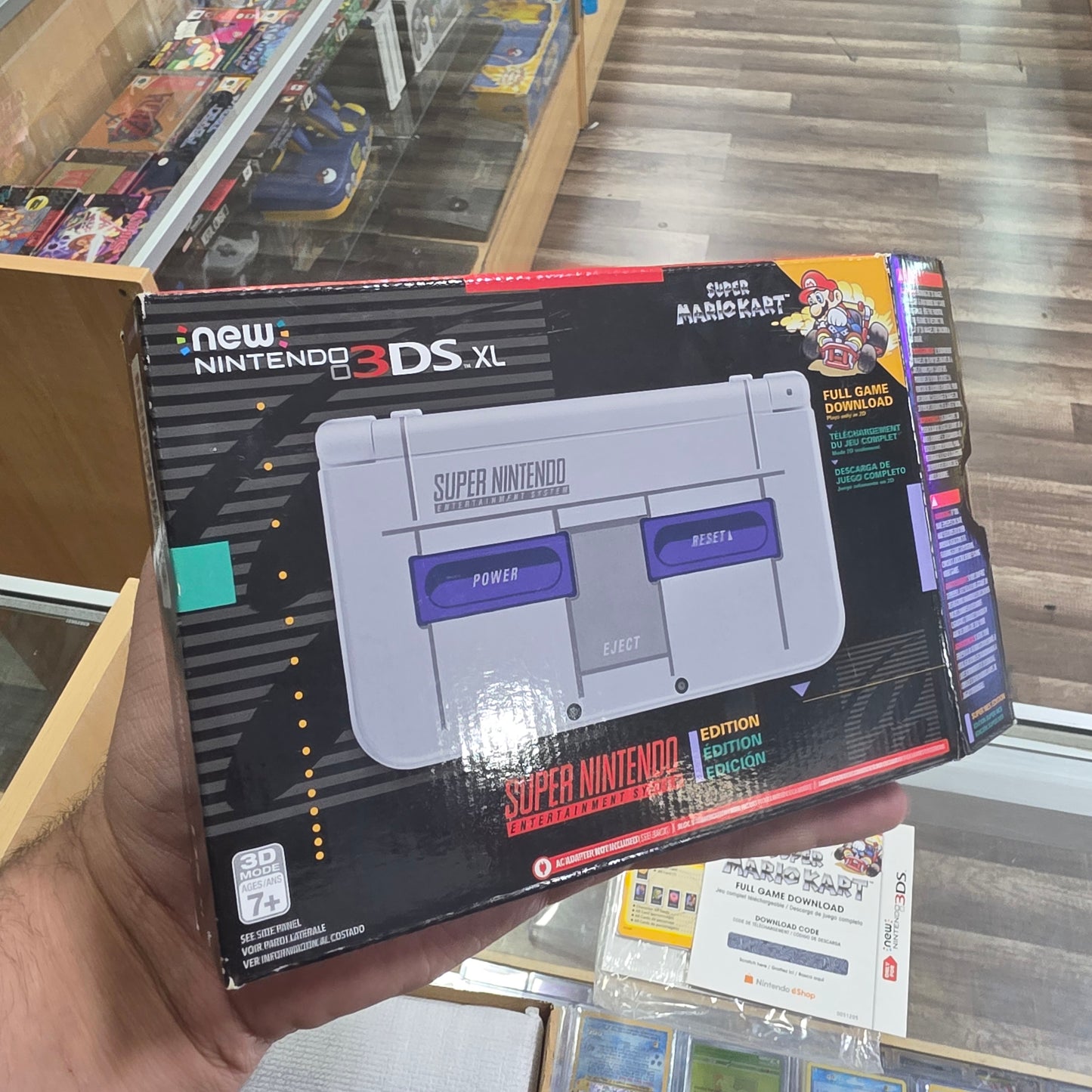 New Nintendo 3DS XL SNES Edition (Open Box) (LIKE NEW SYSTEM) (Code Unscratched) with Box Protector