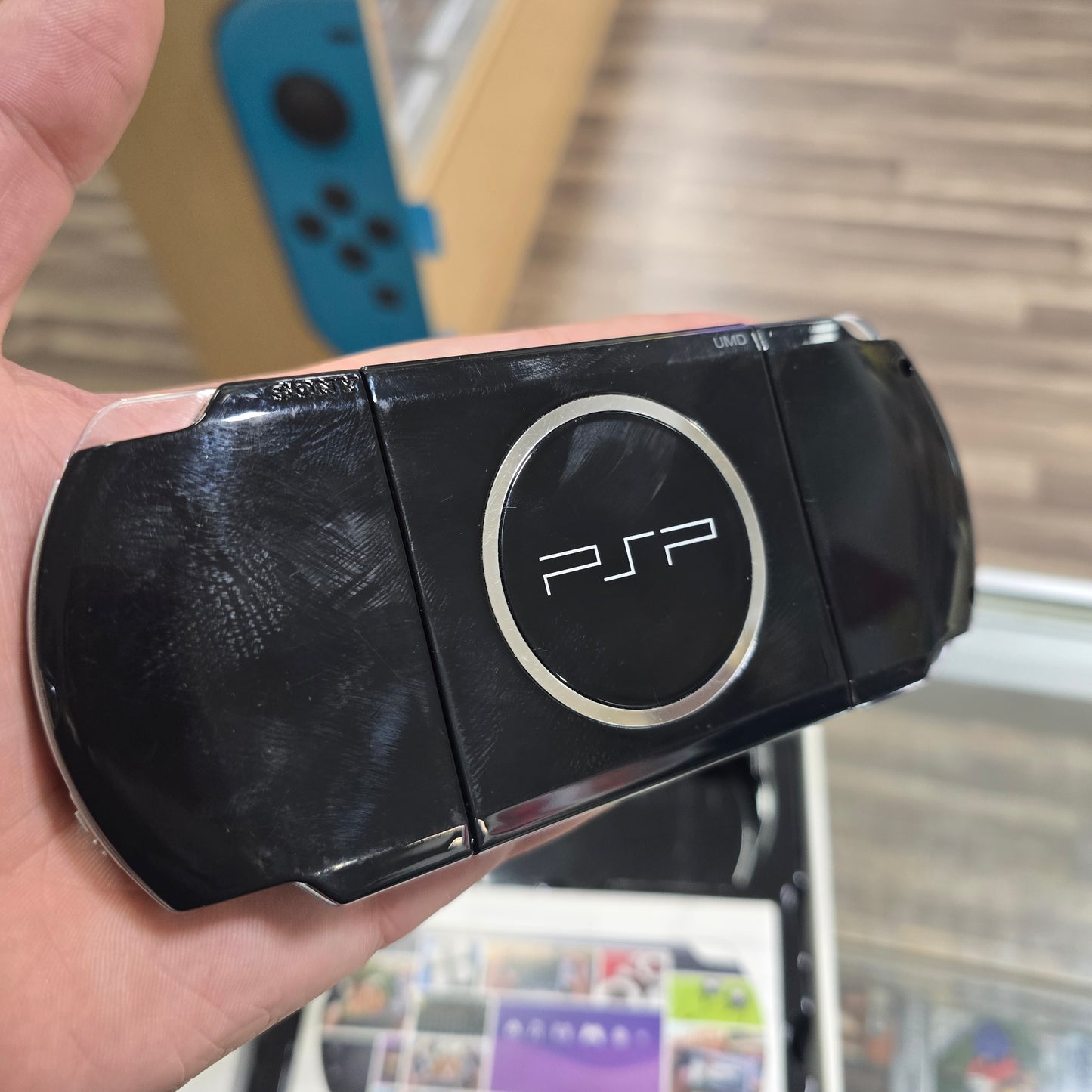 PSP 3000 Model CIB with Box and Charger