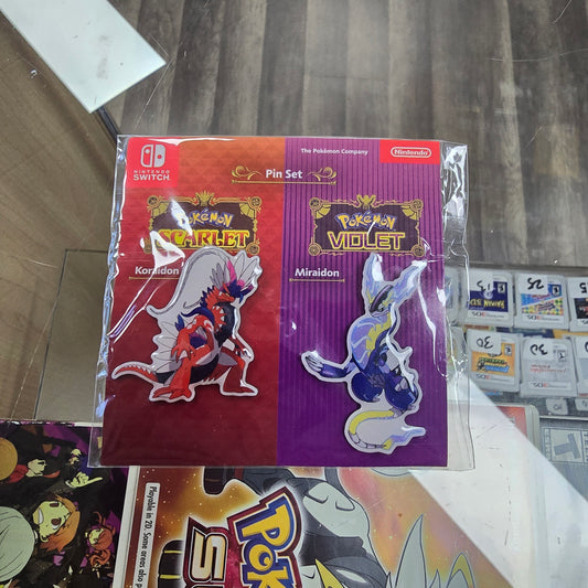 Pokémon Scarlet and Violet Pin Set - GameStop Preorder Exclusive (Unopened)