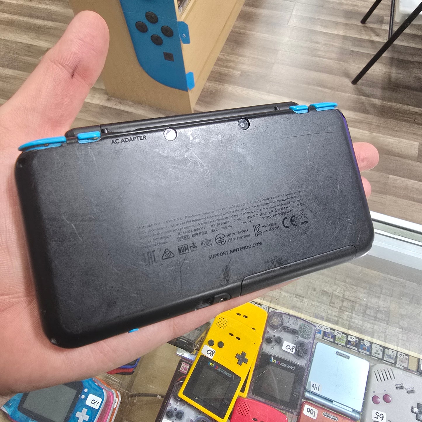 New Nintendo 2DS XL Black + Turquoise Handheld System with Charger