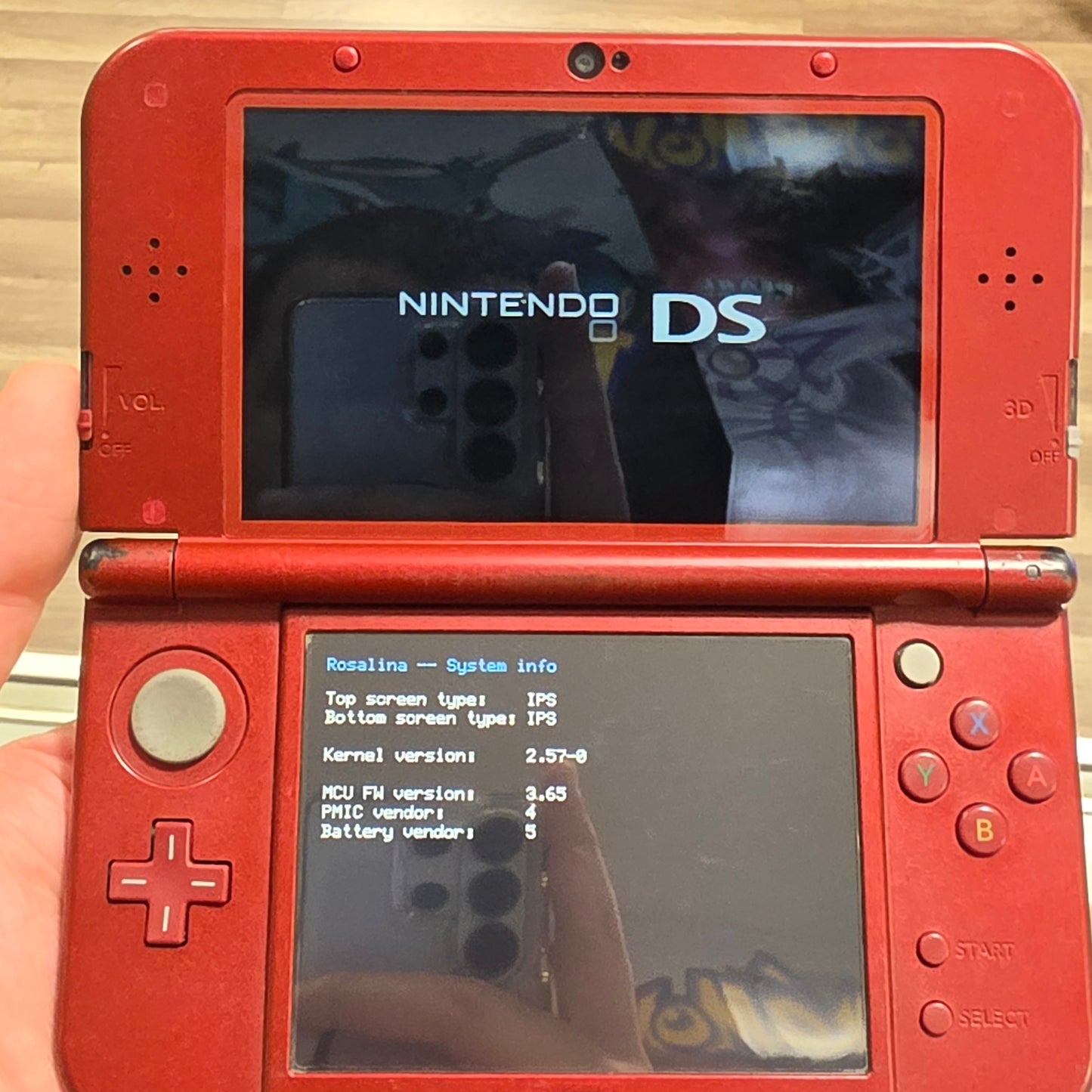 (249) Red New Nintendo 3DS XL Handheld System With Charger (Region Free)(JAPANESE TO US) (TOP AND BOTTOM IPS)