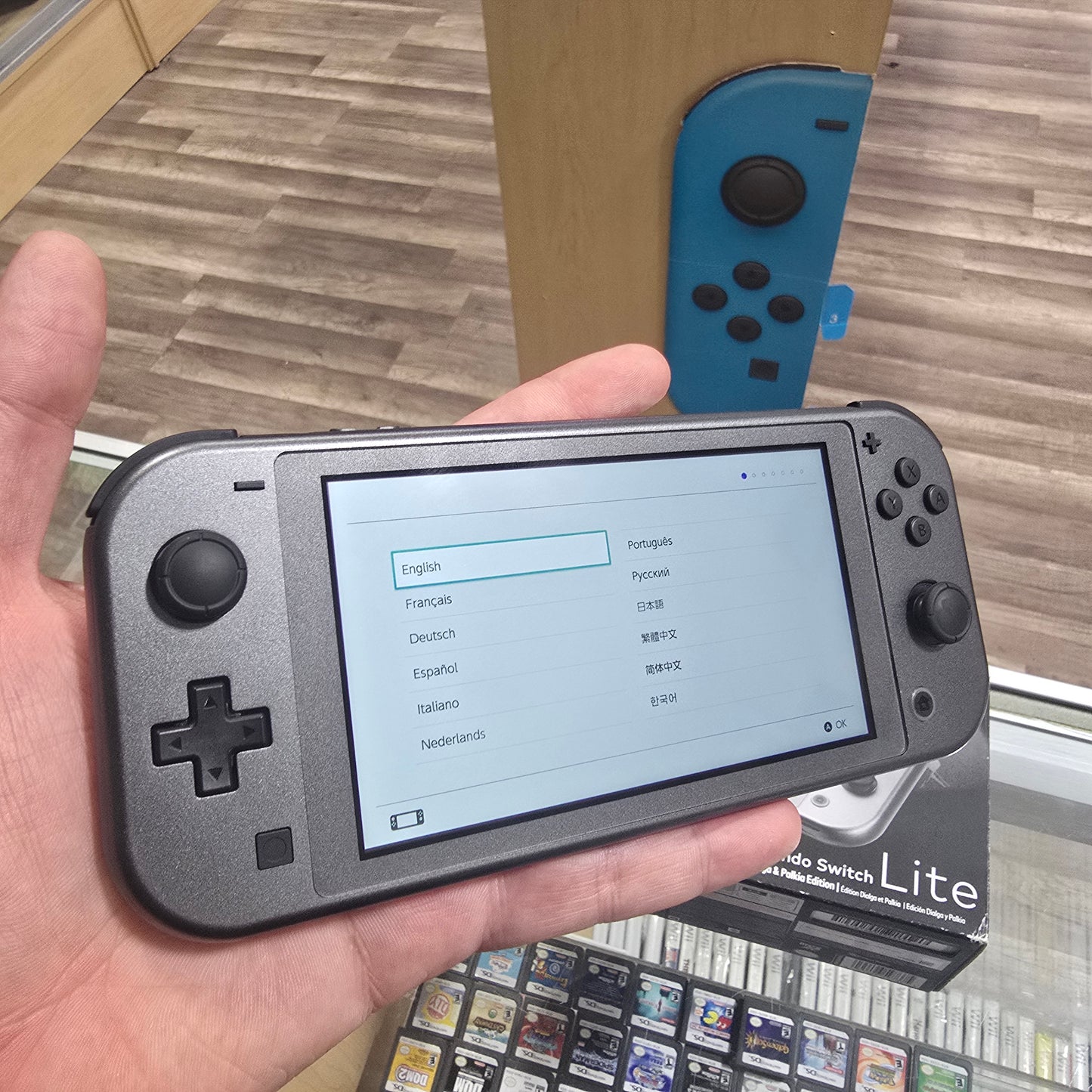Nintendo Switch Lite: Dialga & Palkia Edition Nintendo Switch System (NO CHARGER)