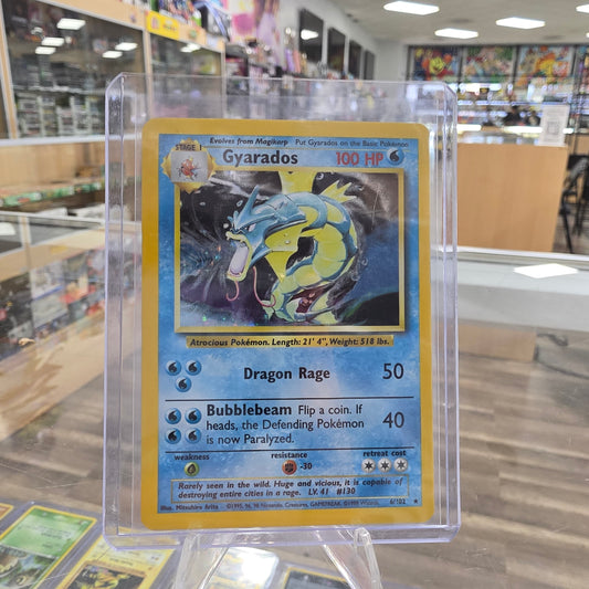 Gyarados - Base Set (MP)