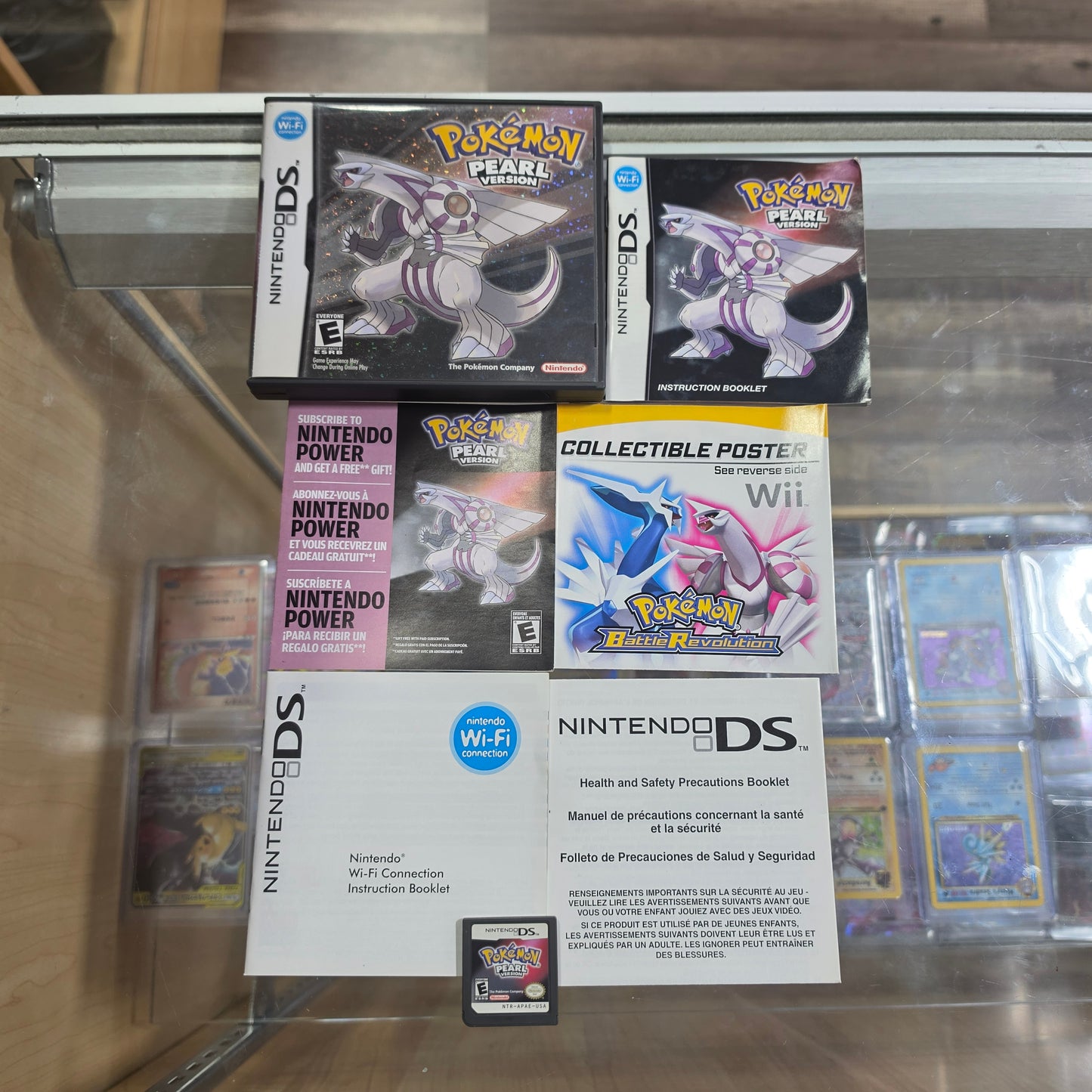 Pokémon Pearl (Authentic) (Cute Charm Glitch) (Has Event Pokemon on Save File) Nintendo DS