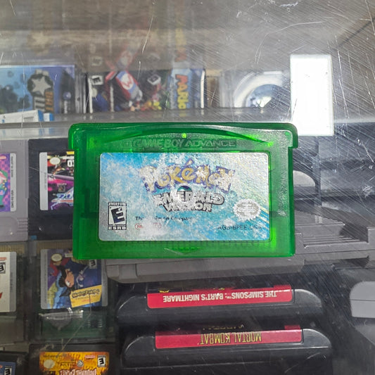 Pokemon Emerald Gameboy Advance Authentic (Dry Battery)