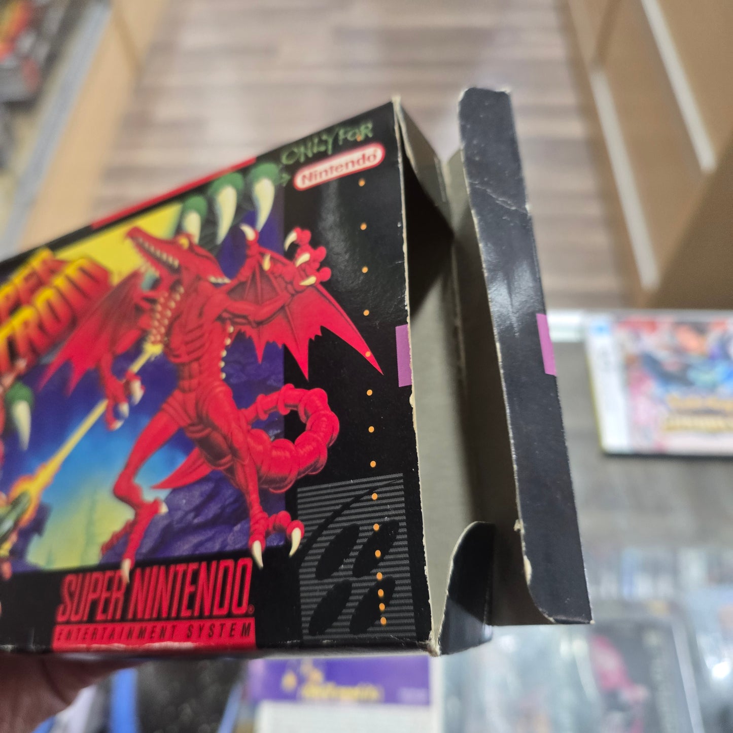 Super Metroid CIB with Poster and Box Protector Super Nintendo