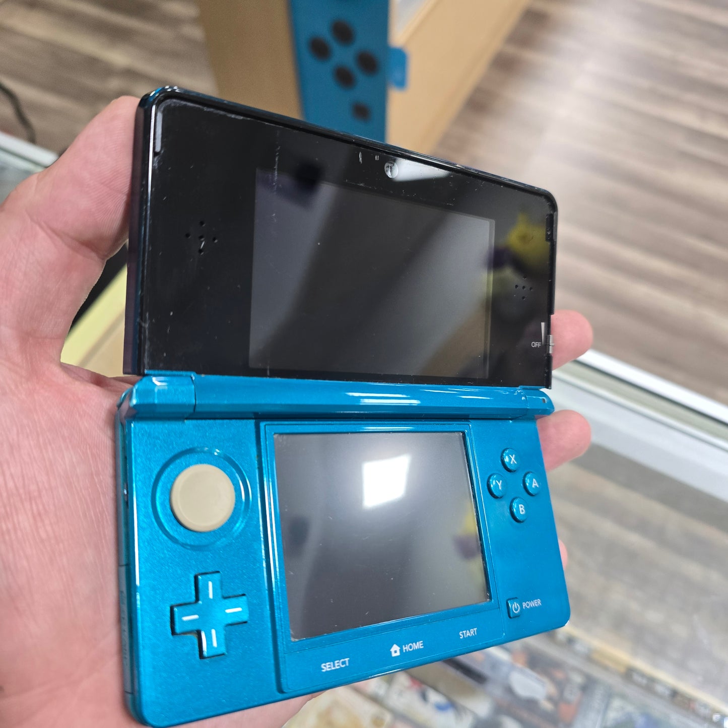 Blue Nintendo 3DS Handheld System with Charger (Poor Condition)
