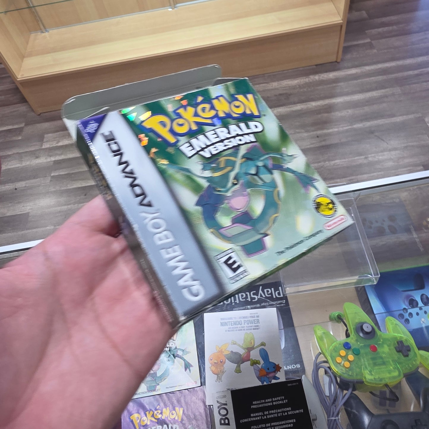Pokémon Emerald  (BOX ONLY  + INSERTS) WITH BOX PROTECTOR