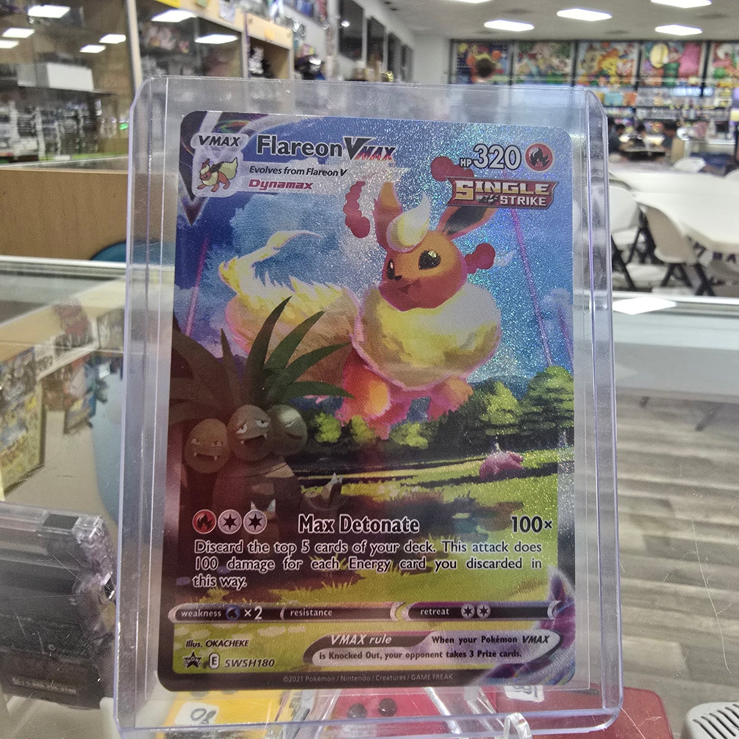 Flareon VMAX - SWSH180 - SWSH: Sword & Shield Promo Cards (NM)