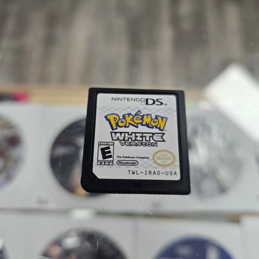 Pokémon White (Authentic) Nintendo DS
